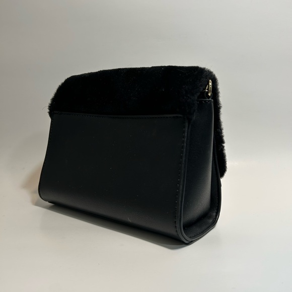 Faux fur aldo purse - Picture 2 of 3